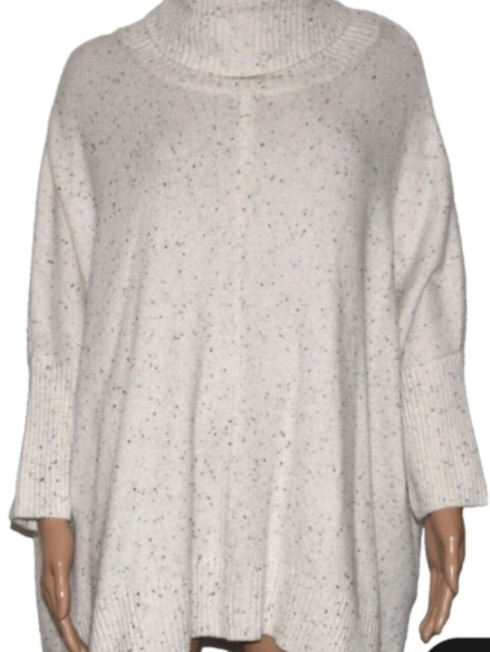 LOFT Speckled Off White Oversized 3/4 SleeveSoft Turtleneck Sweater Size M Comfy